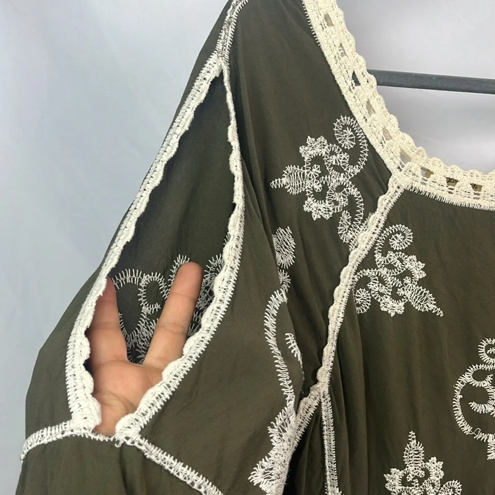 Democracy Olive and Cream Lace Blouse XL - Picture 3 of 9
